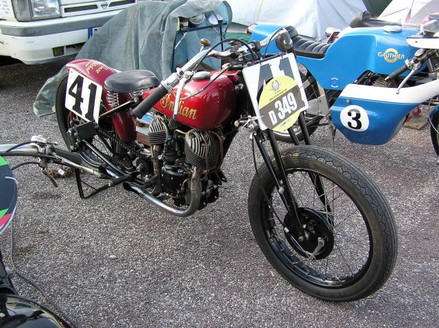 motolegend_img0002.jpg