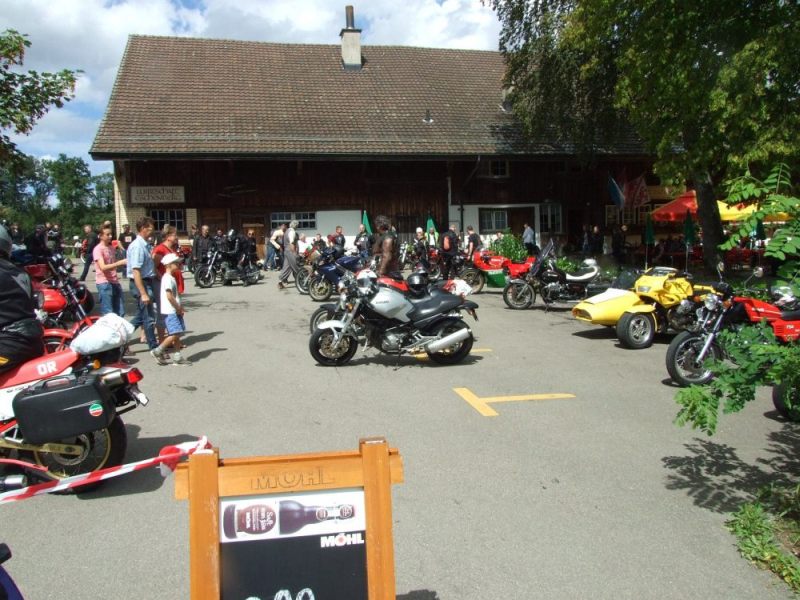 Guzzi_Treffen_Winterthur_2016_02.jpg